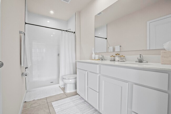 Building Photo - 309 Raspberry Rd