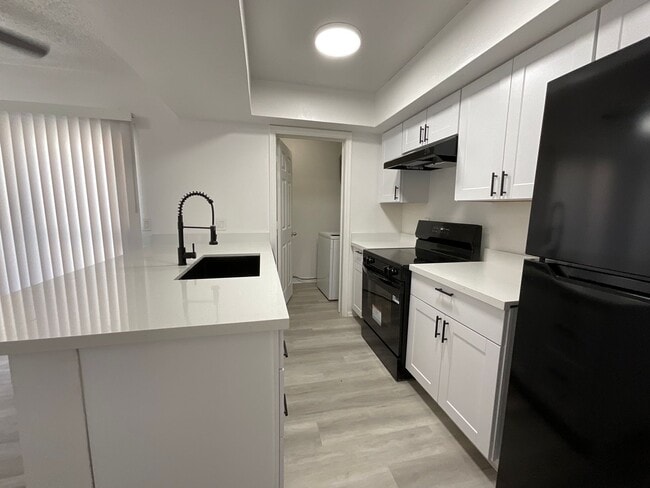 Primary Photo - Townhome - newly remodeled kitchen - priva...