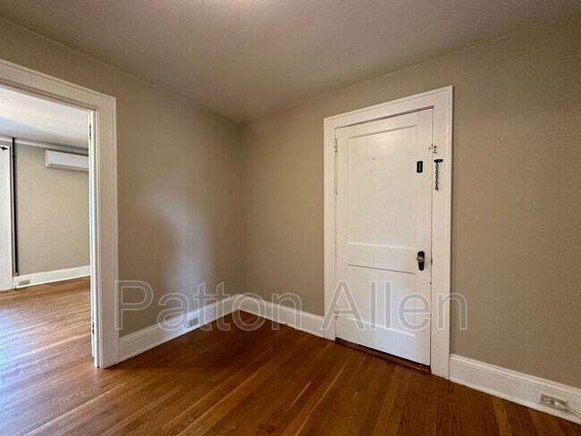 Building Photo - 89 Vermont Ave