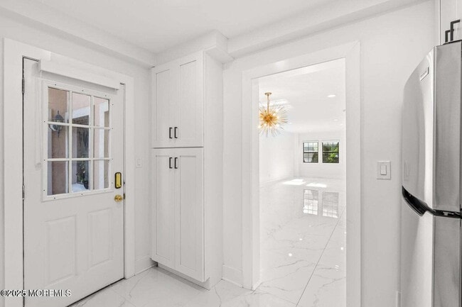 Building Photo - 1001 Norwood Ave