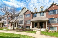 Building Photo - 1409 S Fairfield Ave