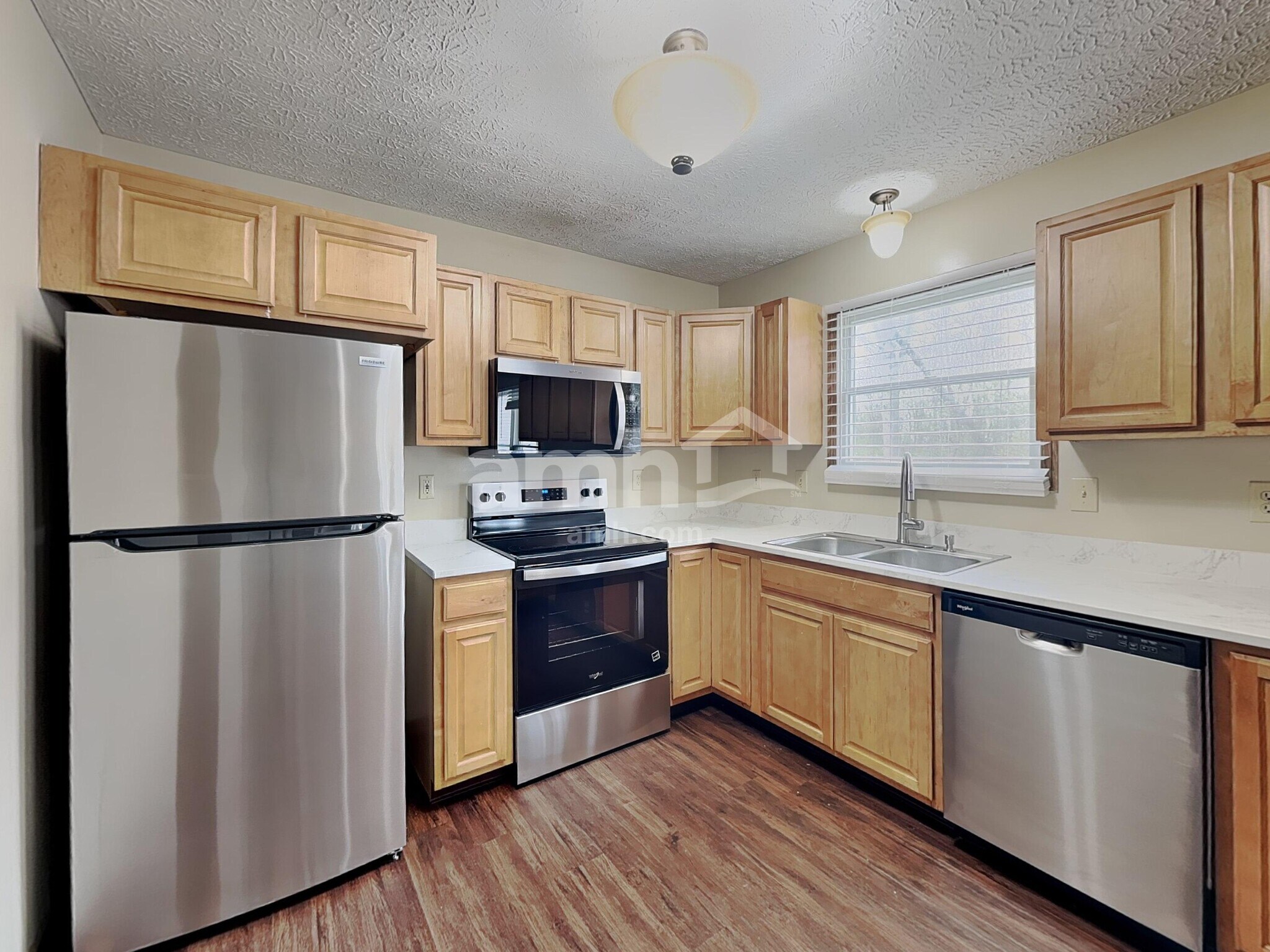 Building Photo - 2356 Maribeth Pl