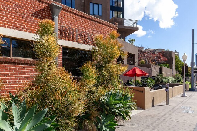 Building Photo - Sophisticated Urban Living in the Heart of San Diego’s Marina District