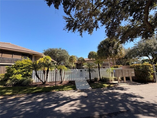 Building Photo - 9517 NW 2nd Pl