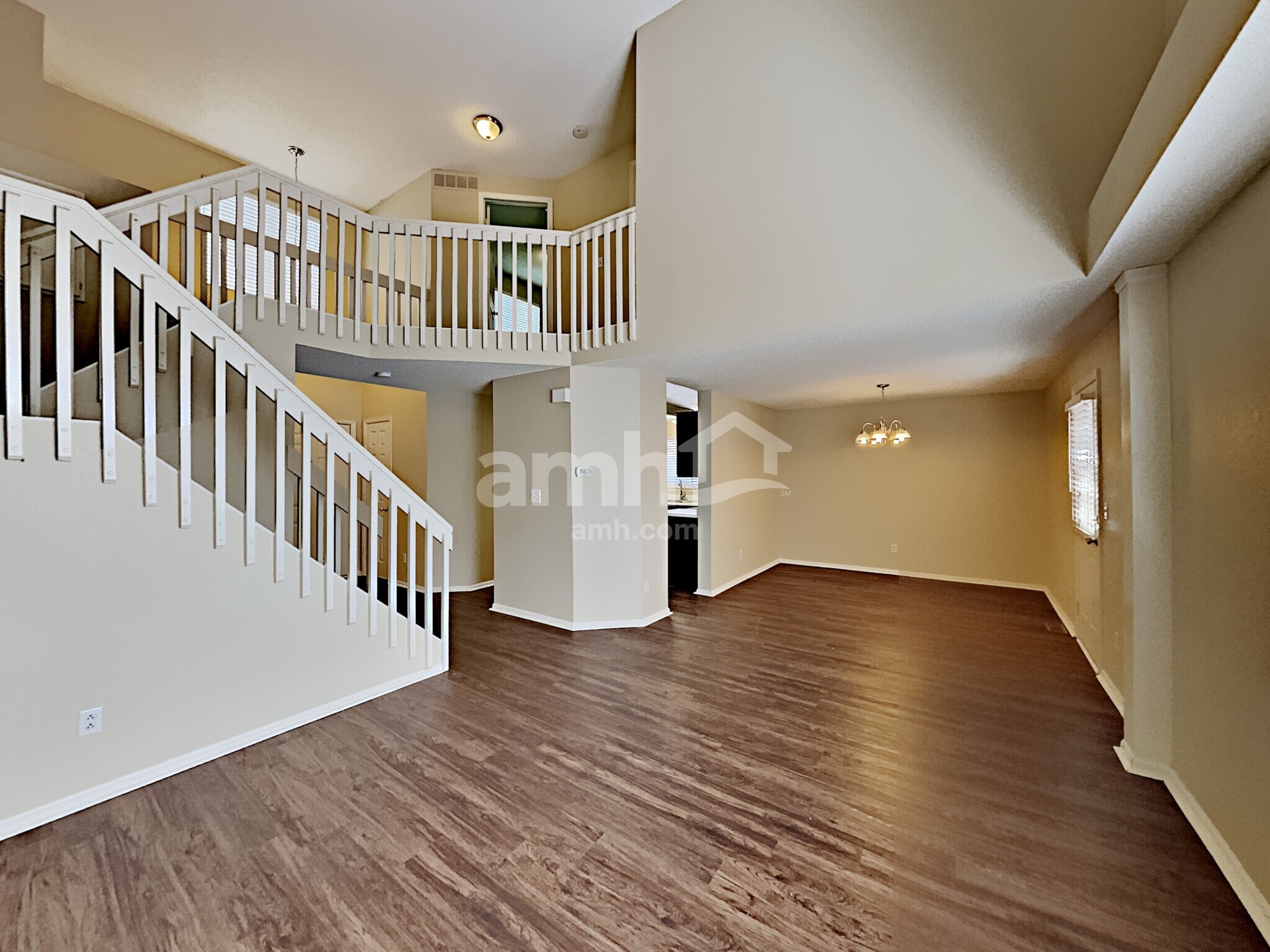 Building Photo - 5060 E 118th Ave