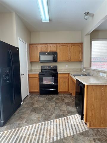 Building Photo - 2146 Stonebrook Ln