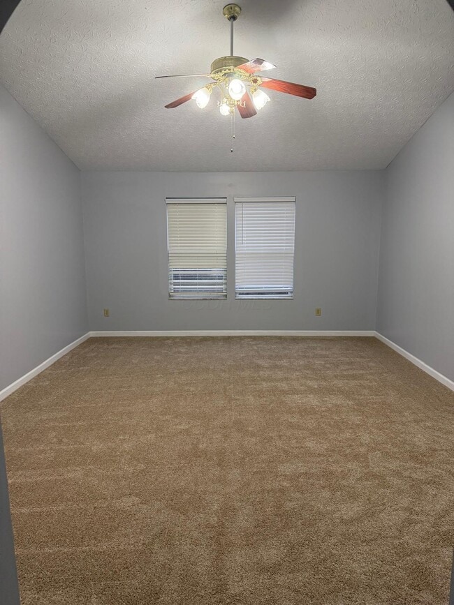 Building Photo - 6729 Kristins Cove Ln