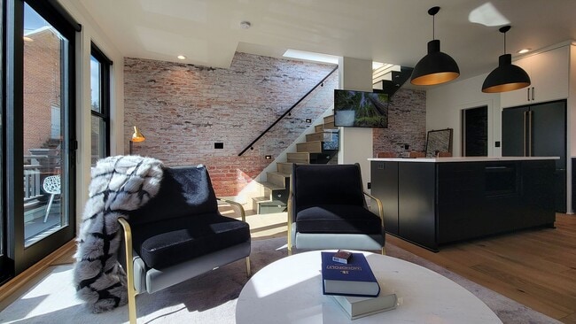 Building Photo - Station House Suite B is a stunning 2 bedr...