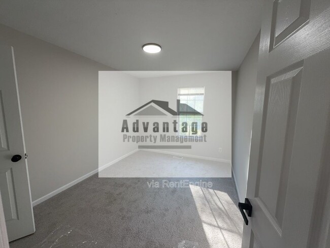 Building Photo - 2878 Norfair Loop