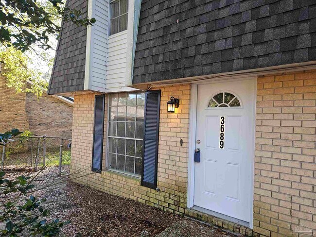 Primary Photo - 3689 E Olive Rd