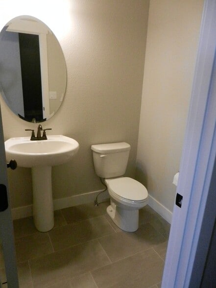 Half Bath - 4846 Northern Lights Drive