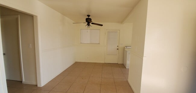 Building Photo - 4 Bedrooms, 2 Baths, Victorville Home in T...