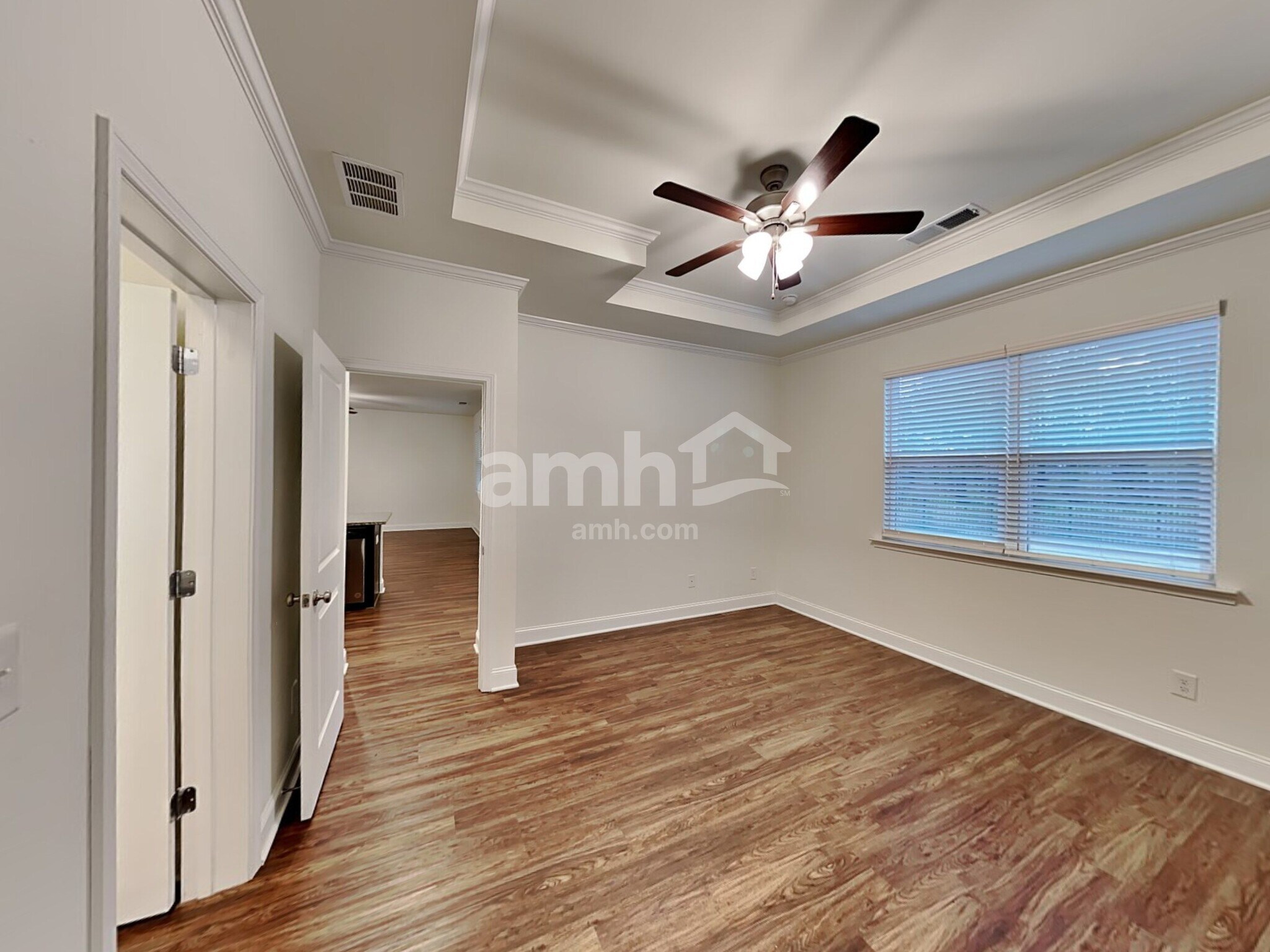 Building Photo - 2854 Chapel Hill Rd