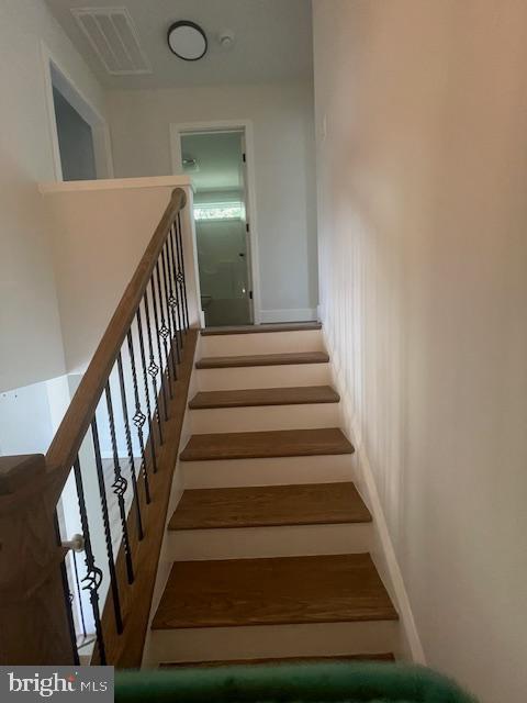 Building Photo - 512 Livingstone St