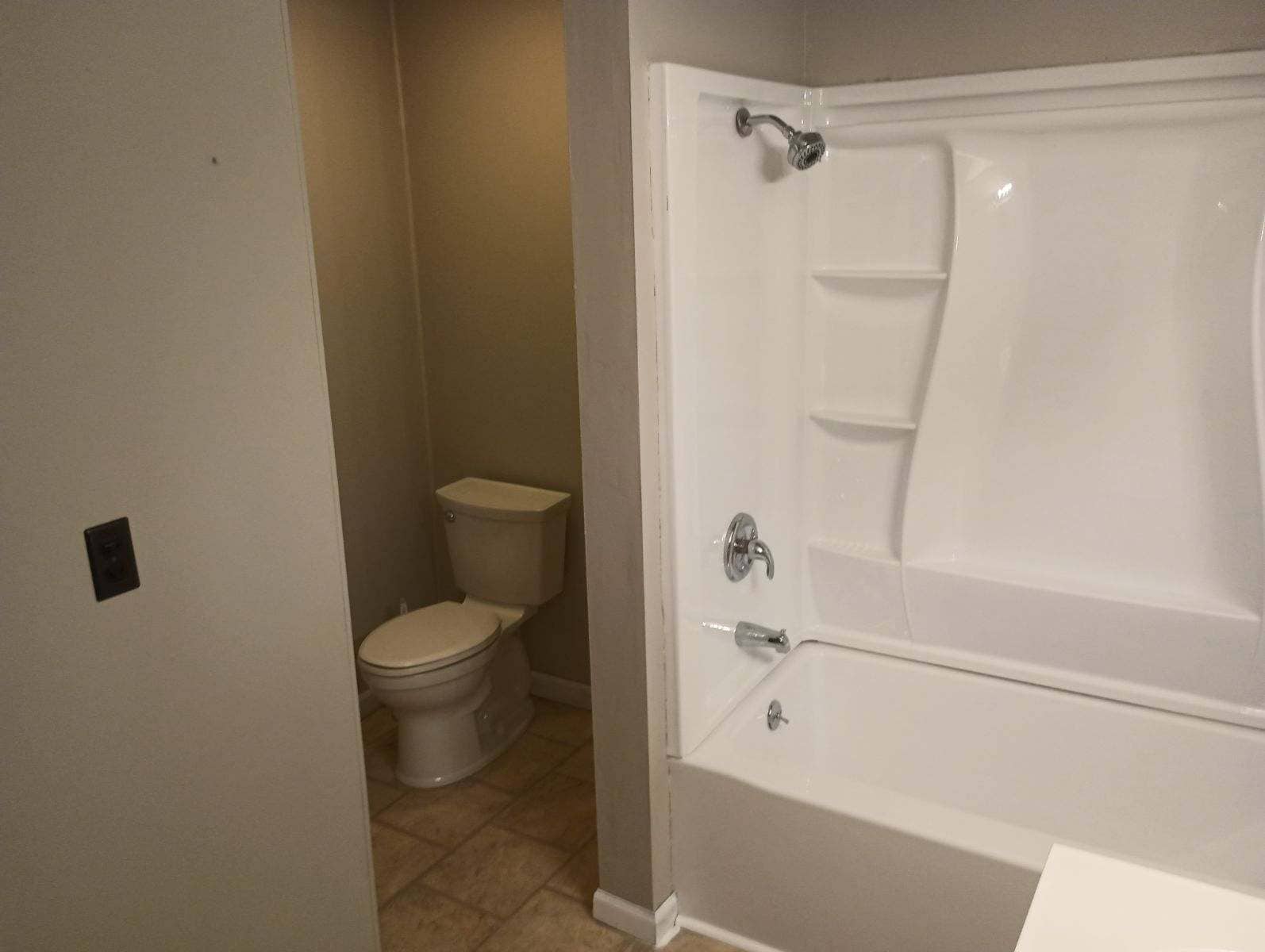 Building Photo - 711 Vulcan St