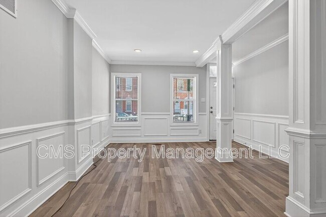 Building Photo - 39 Carroll St