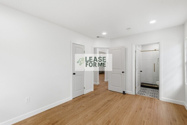 Building Photo - 5953 Guthrie Ave