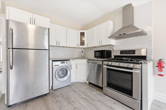 Building Photo - 59 Wayne St