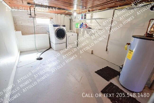 Building Photo - 1530 Bellwood Ln