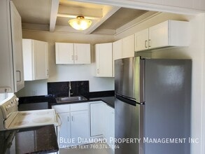 Building Photo - 1435 Hygeia-