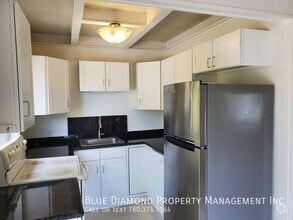 Building Photo - 1435 Hygeia-