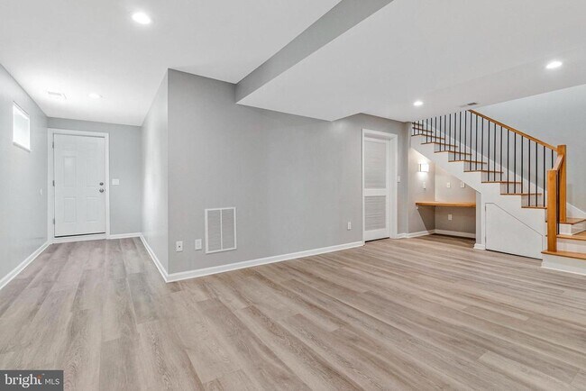 Building Photo - 301 Moncure Dr