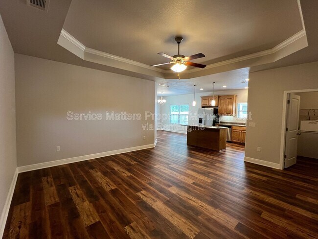 Building Photo - 5257 Parkside Dr