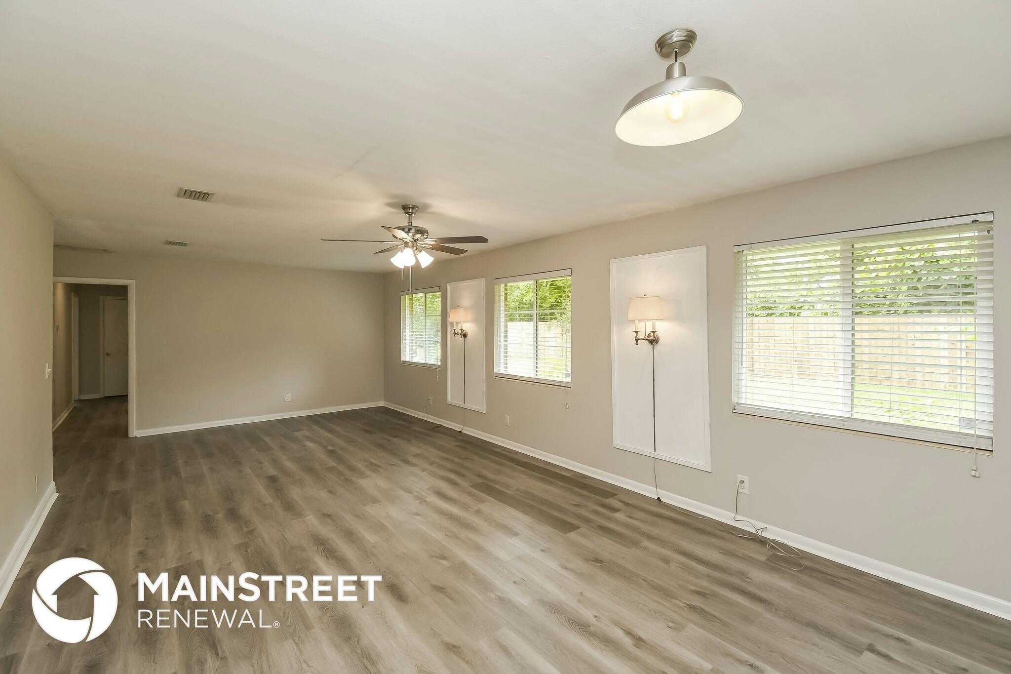 Building Photo - 1555 Shirl Ln