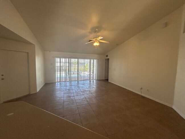 Building Photo - Coming soon  3/2  Pool home