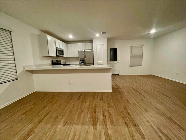 Building Photo - 24242 Breckenridge Pass Ln