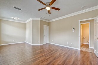 Building Photo - 7331 Colony Bend Ln