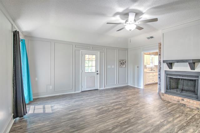Building Photo - 373 Old Shawnee Trail Dr