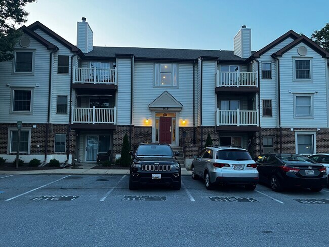 Primary Photo - 815 Stratford Way