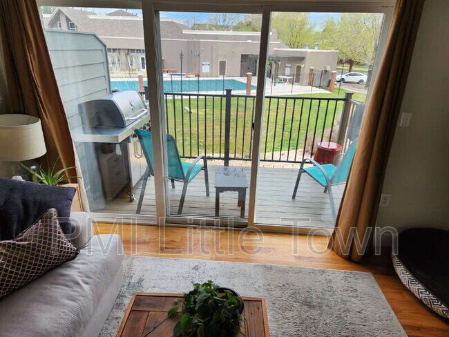 Building Photo - 2773 W Riverwalk Cir