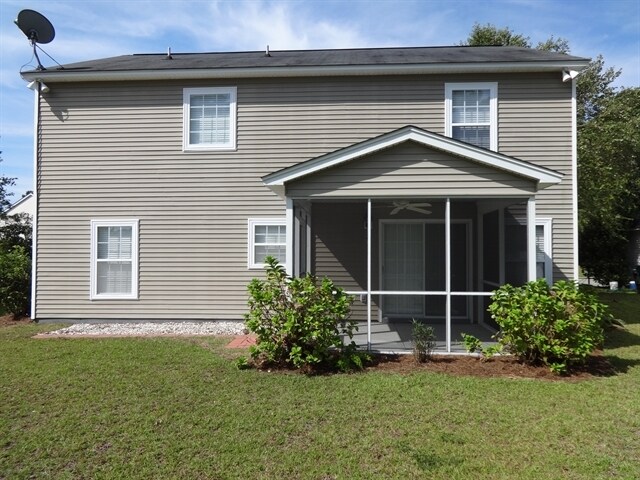 Building Photo - 106 Pine Ridge Drive