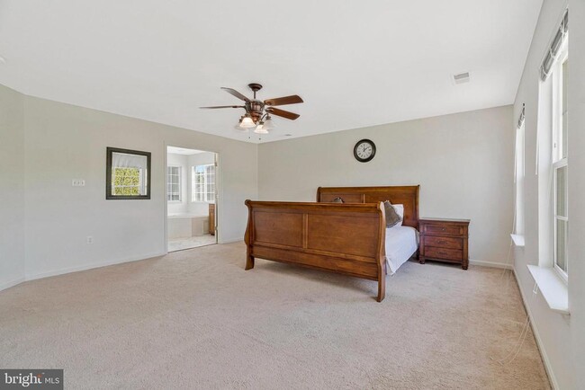 Building Photo - 44208 Navajo Dr