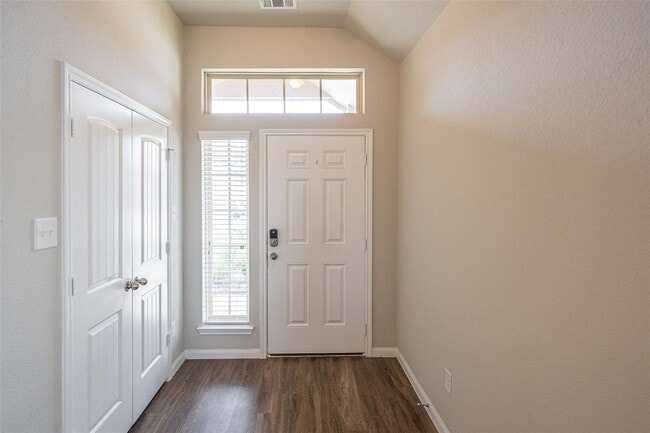 Building Photo - 24715 Scarlatti Cantata Dr