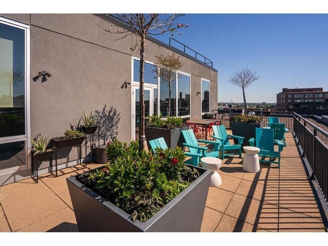 Building Photo - 730 N 4th St