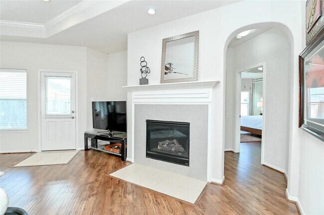 Building Photo - 510 Stream Mill Ln