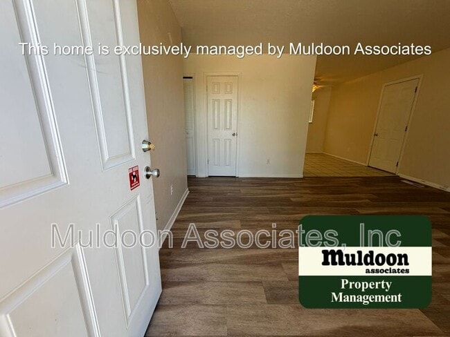 Building Photo - 4430 Drummond Cir