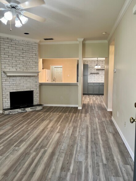 Building Photo - 13661 Teague Ln