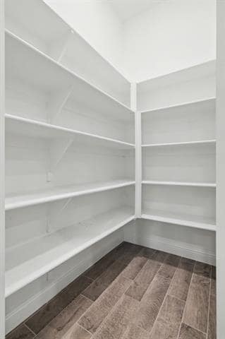 Building Photo - 209 Suma Dr