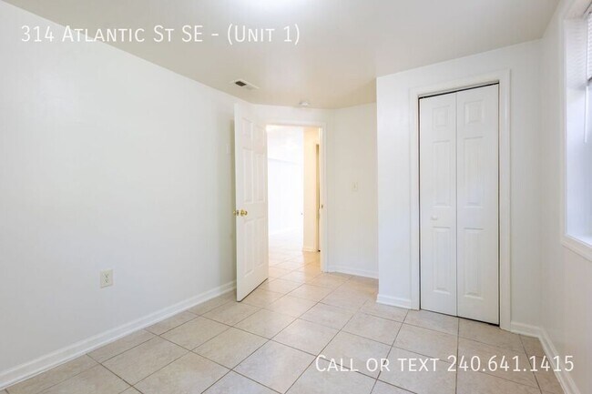 Building Photo - 314 Atlantic St SE