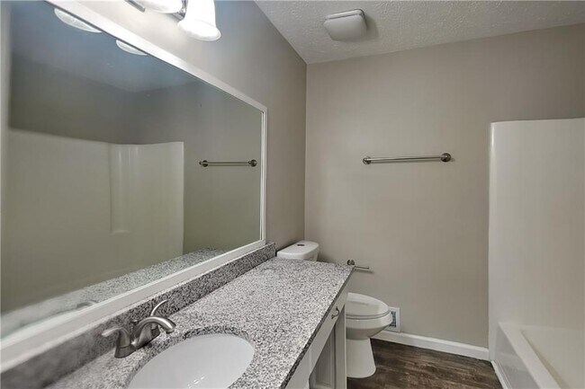 Building Photo - 6659 Kellogg Dr