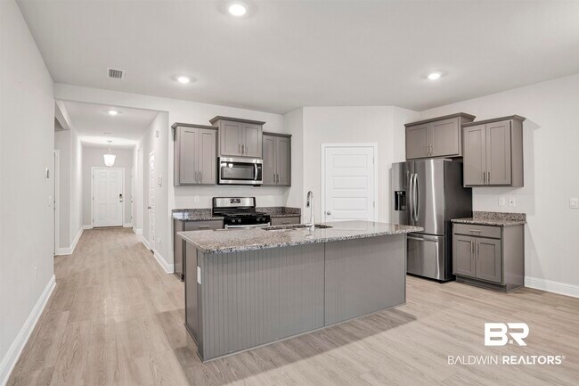 Building Photo - 390 Gemini St