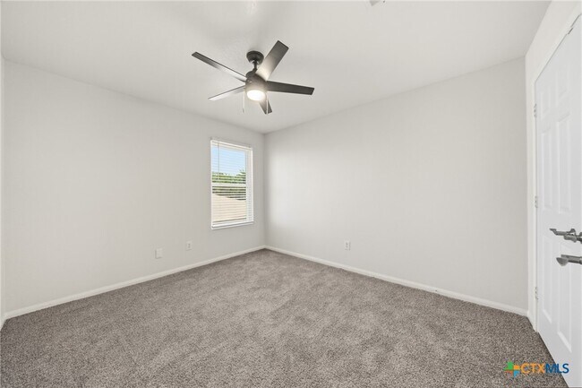 Building Photo - 5304 Oster Dr