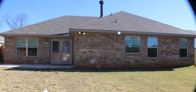 Building Photo - Home for rent in Prattville