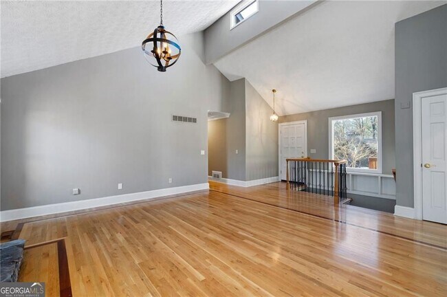Building Photo - 4800 Grants Way NE