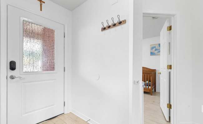 Building Photo - Updated 3 Bed/2 Bath - Close To Perdido Ke...