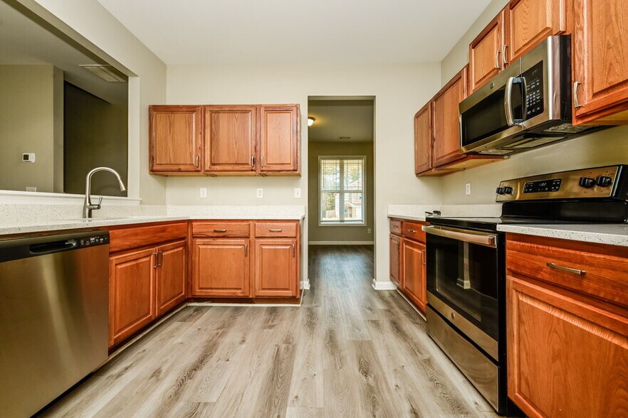 Building Photo - 1456 Arbor Pl Dr